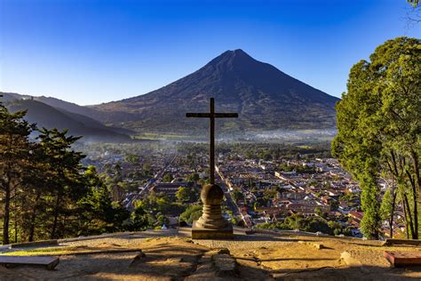 El Cerro de la Cruz: Un Santuario de Paz y Vistas Panorámicas en Ubaté!