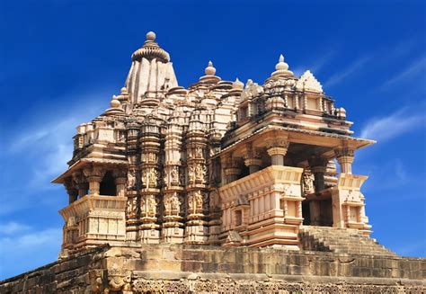 El Templo de Khajuraho, un monumento a la sensualidad y la devoción!